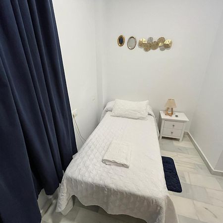 Rodmar Playa Grupo Ac Gestion Apartment Cadiz Bagian luar foto